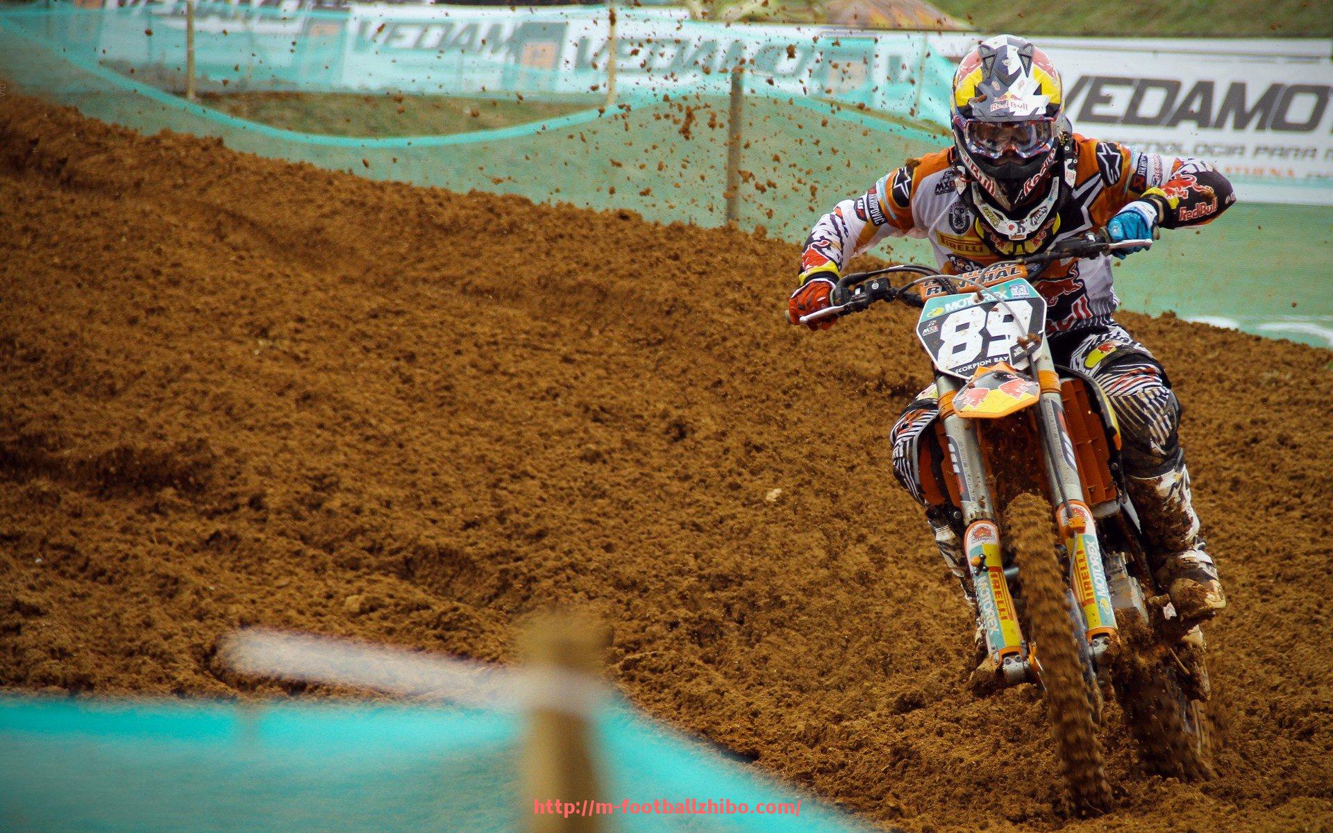 足球直播-中超联赛的奖杯设计及其历史背景是什么？（中超奖杯是纯金的吗）